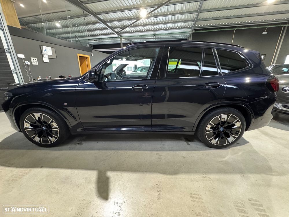 BMW iX3 M Sport Impressive - 6