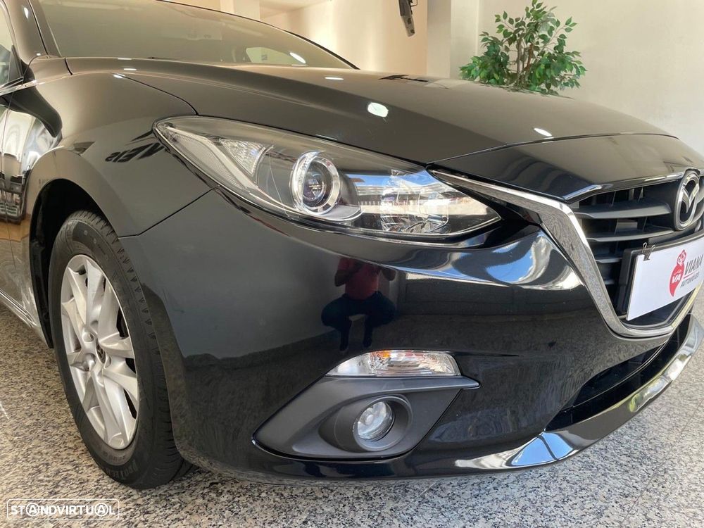 Mazda 3 Hatchback 1.5 Sky-D Evolve HS Navi - 32