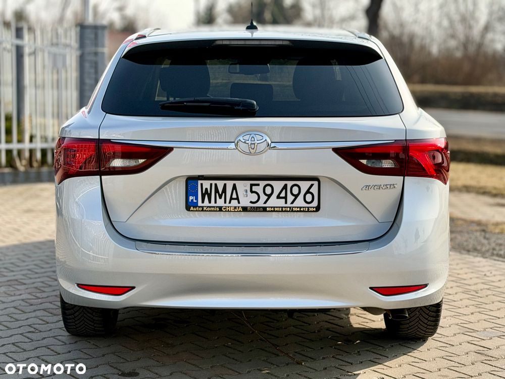 Toyota Avensis 2.0 D-4D Prestige - 23