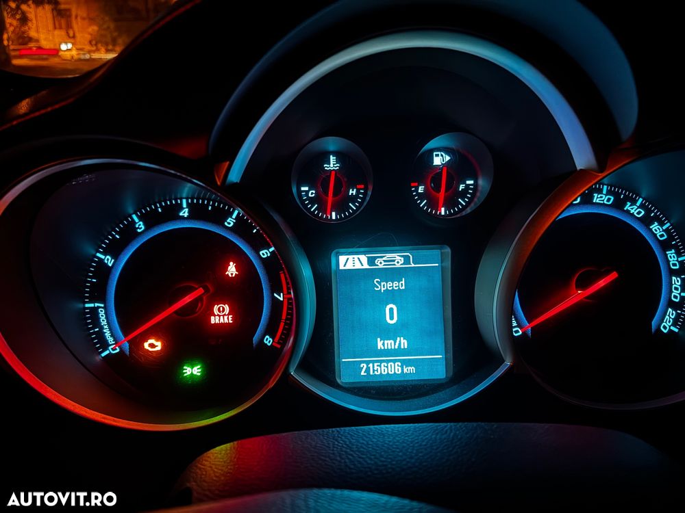 Chevrolet Cruze 1.6 Ecotec LT+ - 19