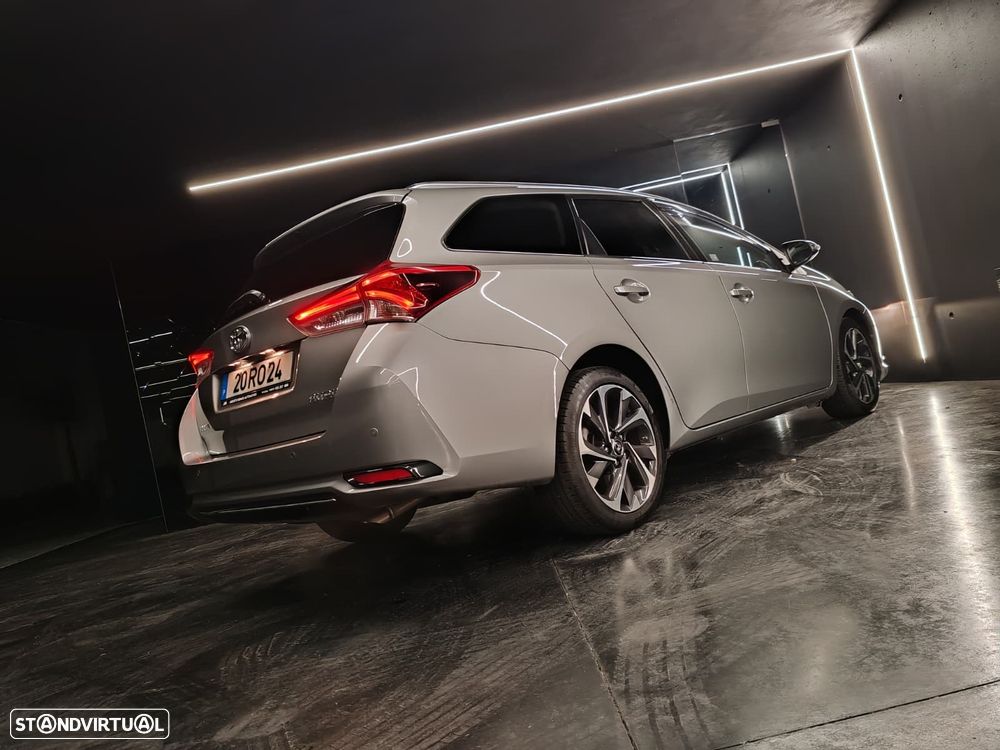 Toyota Auris Touring Sports 1.4 D-4D C.+P.Sport+Navi - 8