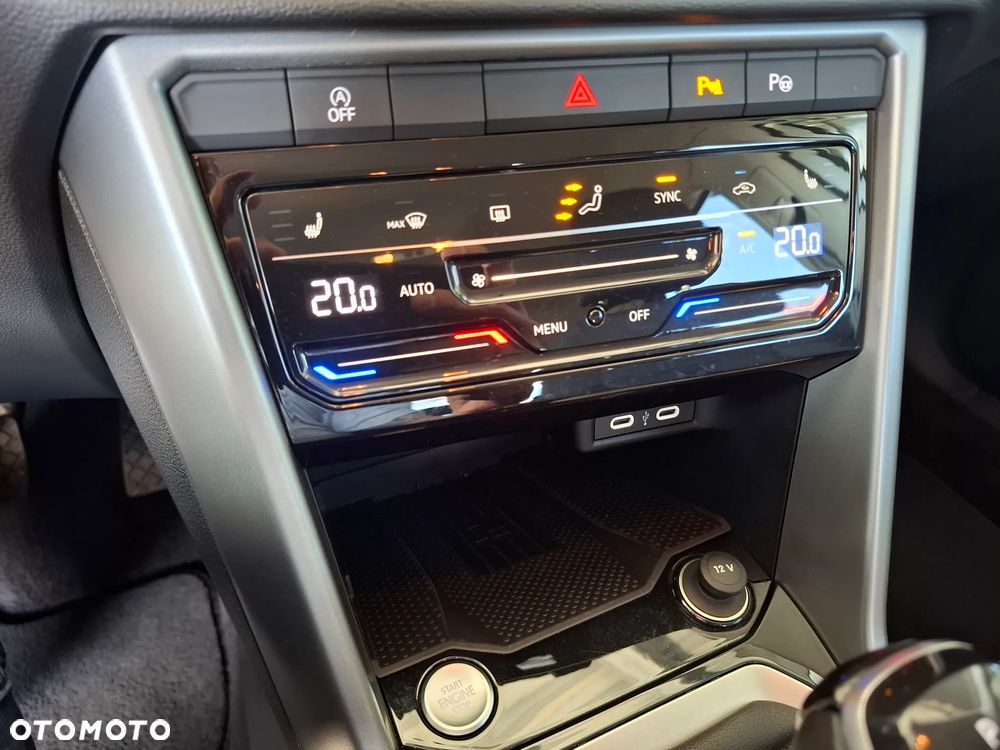 Volkswagen T-Roc 1.5 TSI Life DSG - 19