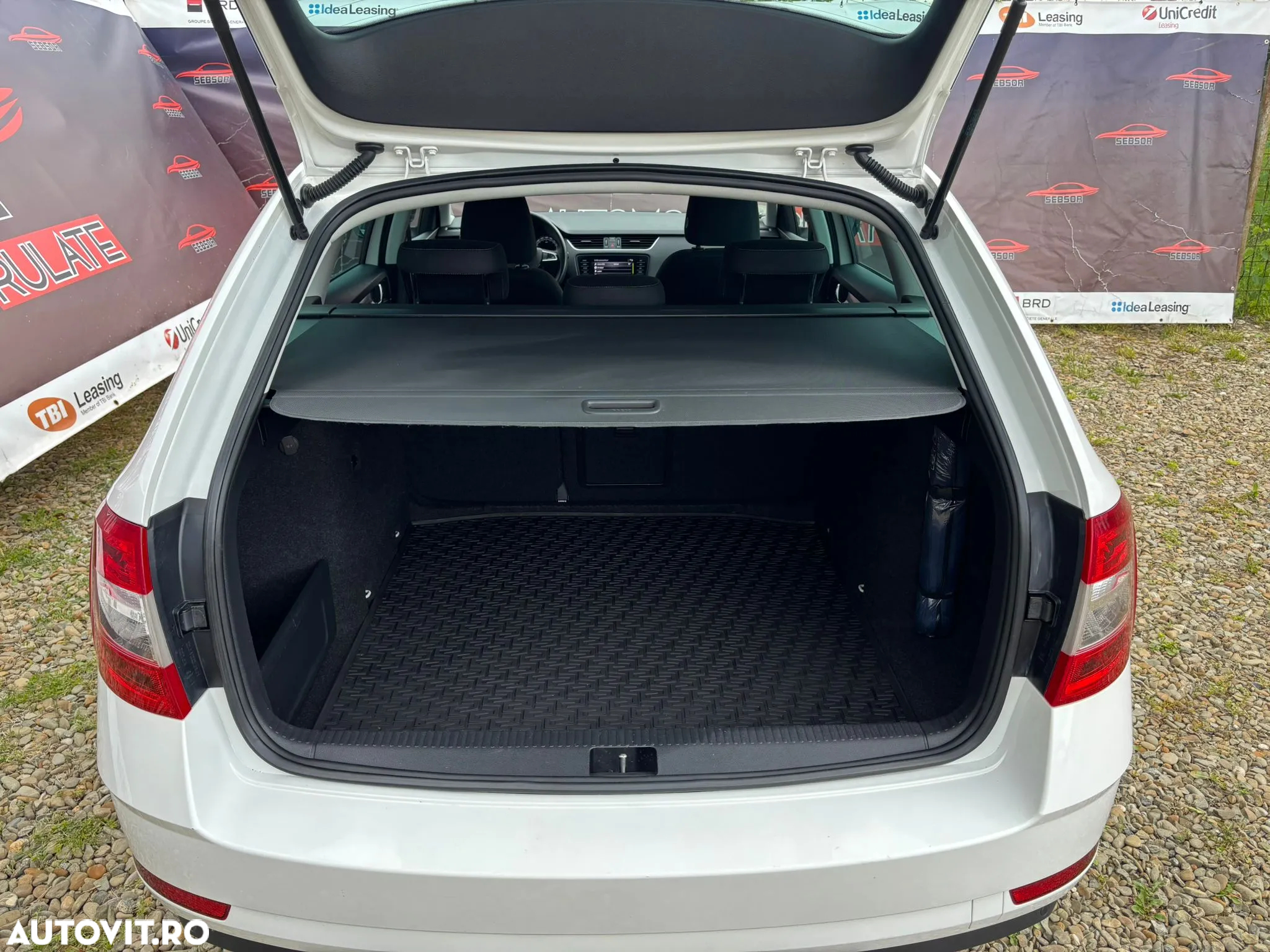 Skoda Octavia - 8