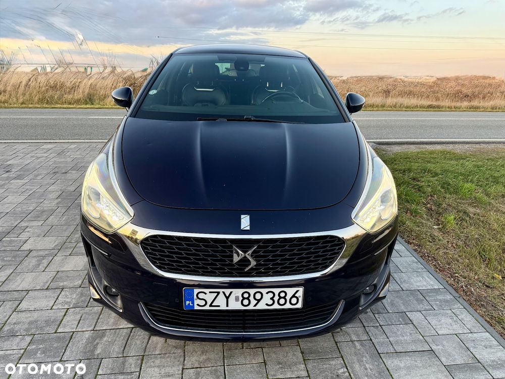 Citroën DS5 2.0 HDi Hybrid4 SportChic MCP - 2