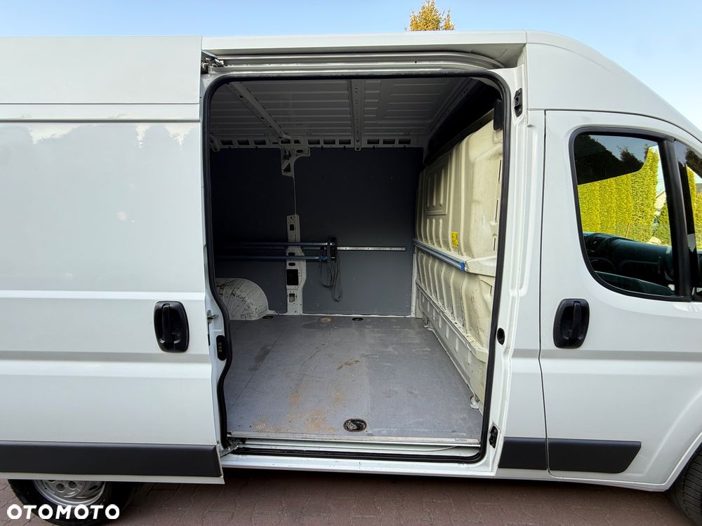Peugeot BOXER - 21