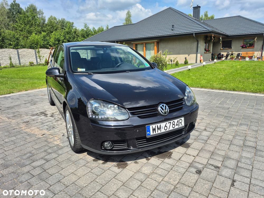 Volkswagen Golf 1.6 FSI Sportline - 6