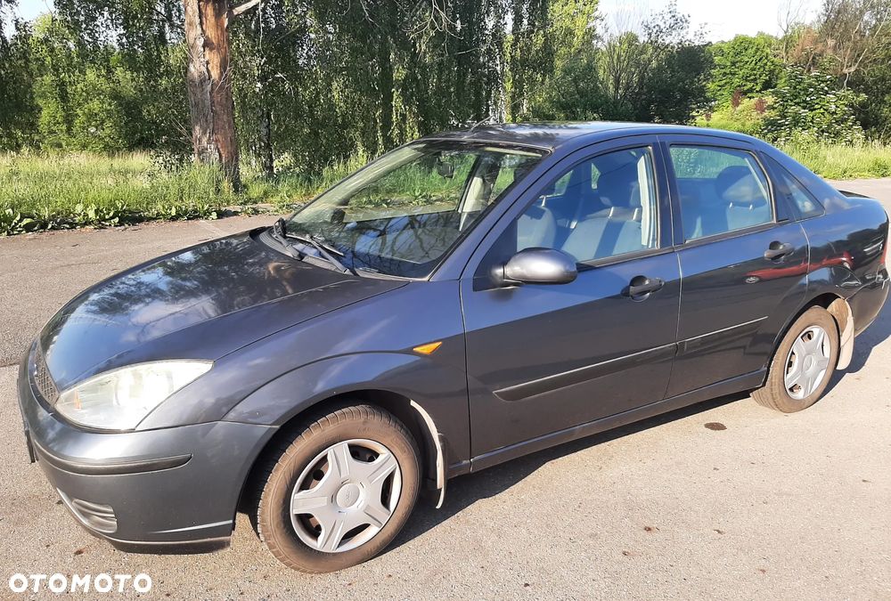Ford Focus 1.6 FX Silver - 2
