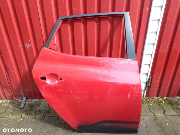Kia Venga drzwi prawe tylne