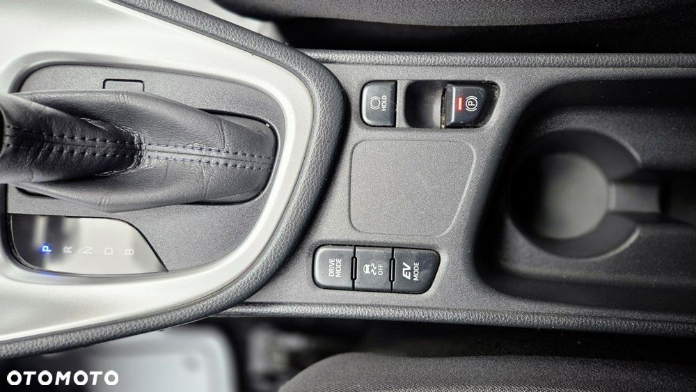 Toyota Yaris Hybrid 1.5 Comfort - 28