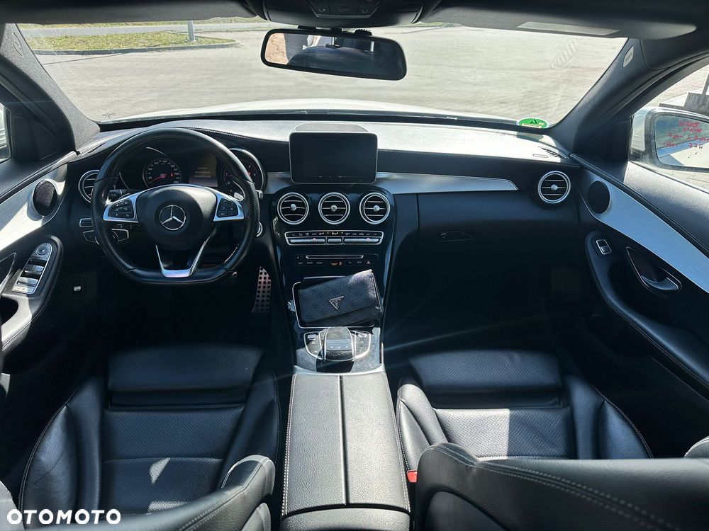 Mercedes-Benz Klasa C 250 (BlueTEC) d 4Matic 7G-TRONIC AMG Line - 7