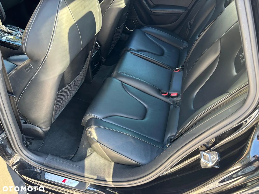 Audi S4 Limousine - 34