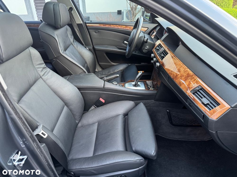 BMW Seria 5 - 39