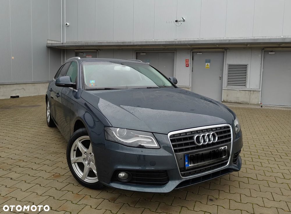 Audi A4 Avant - 23
