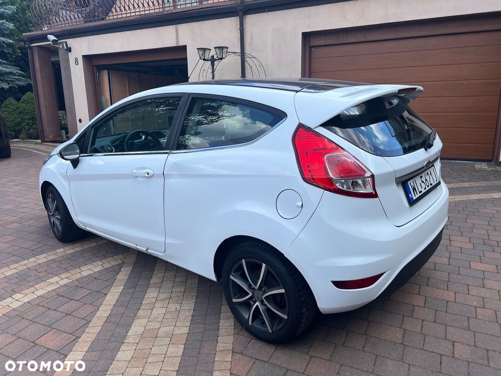 Ford Fiesta 1.6 TDCi Titanium X - 25