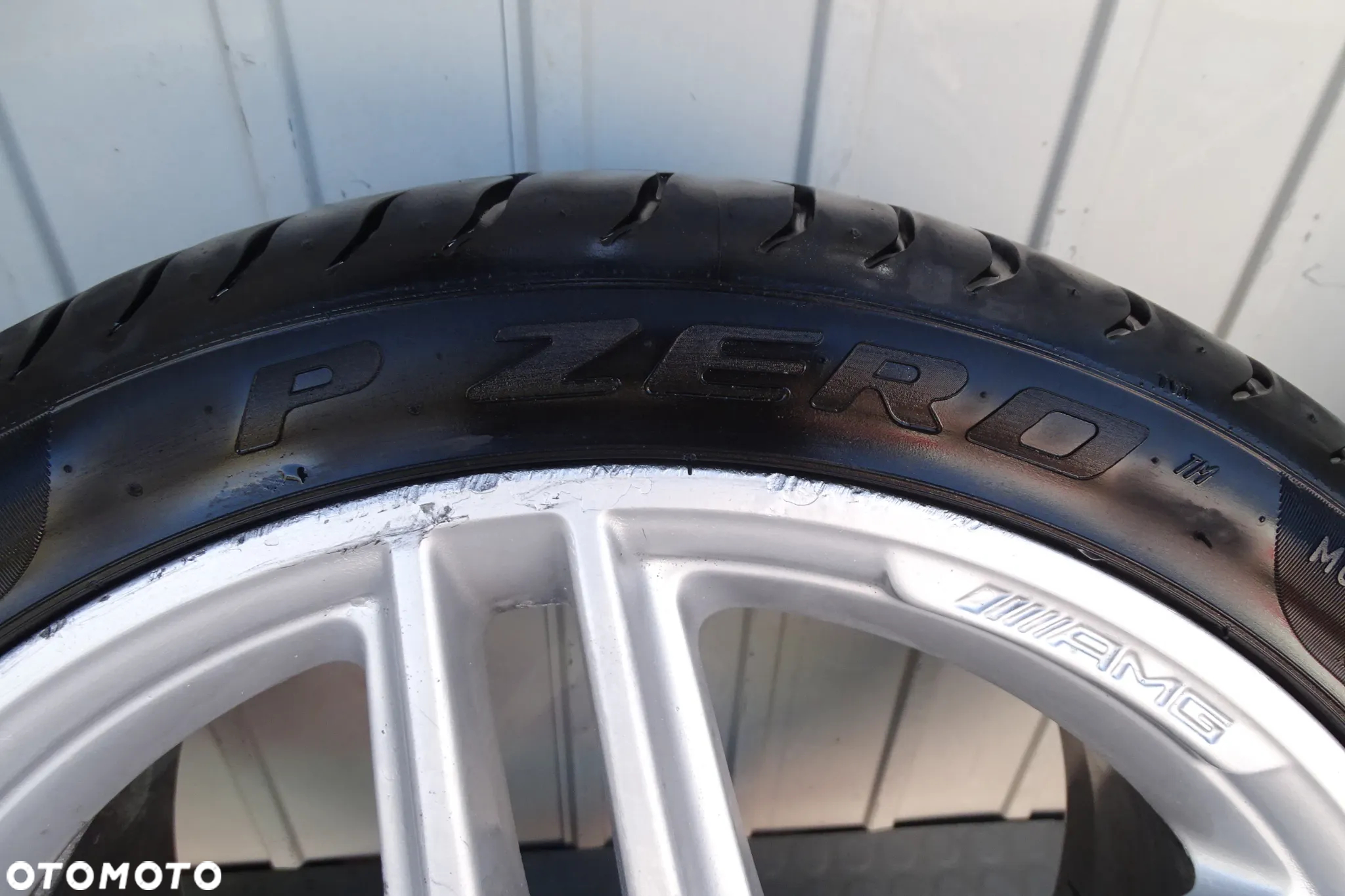 Mercedes E W212 W207 W211 C W205 CLS W218 Felgi 18 z oponami 8,0Jx18 ET48 8.5Jx18 ET45 2124013602 2074011502 - 13