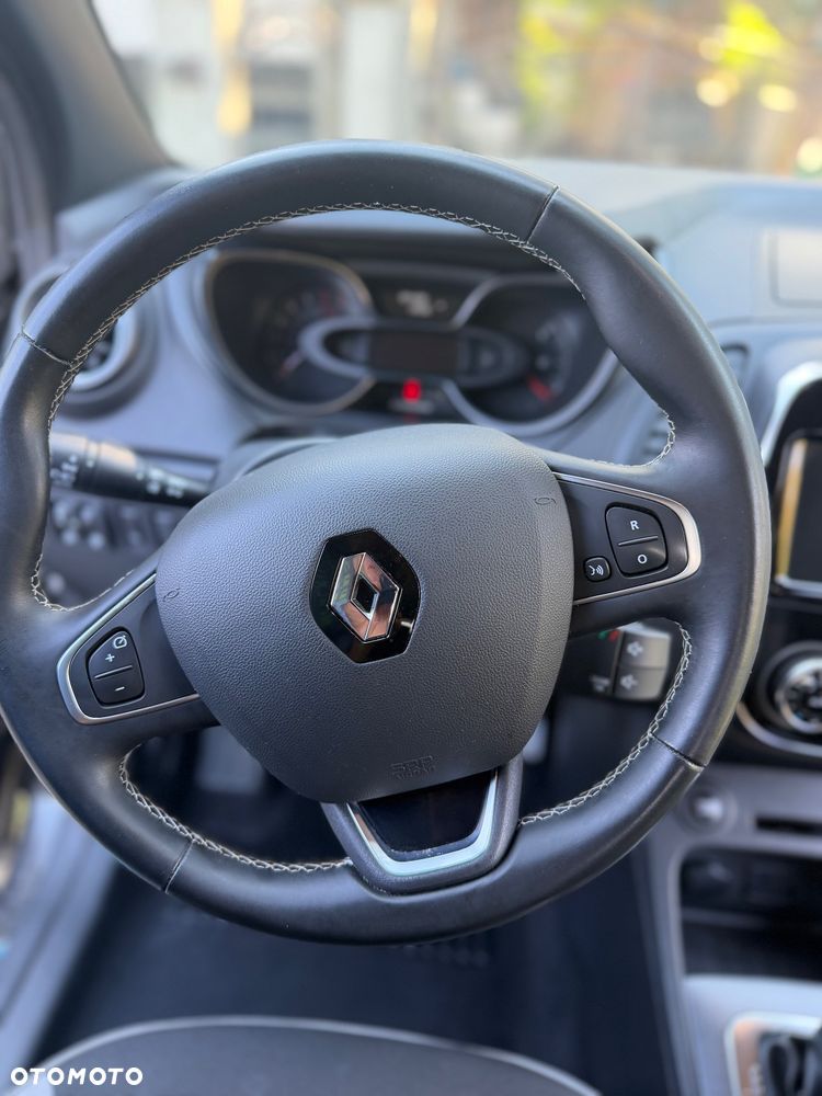 Renault Captur - 19