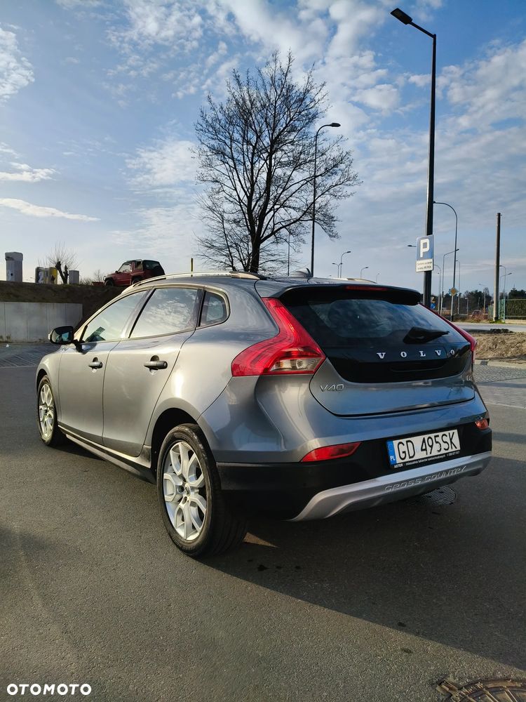 Volvo V40 Cross Country D2 Drive-E SCR Dynamic Edition - 1