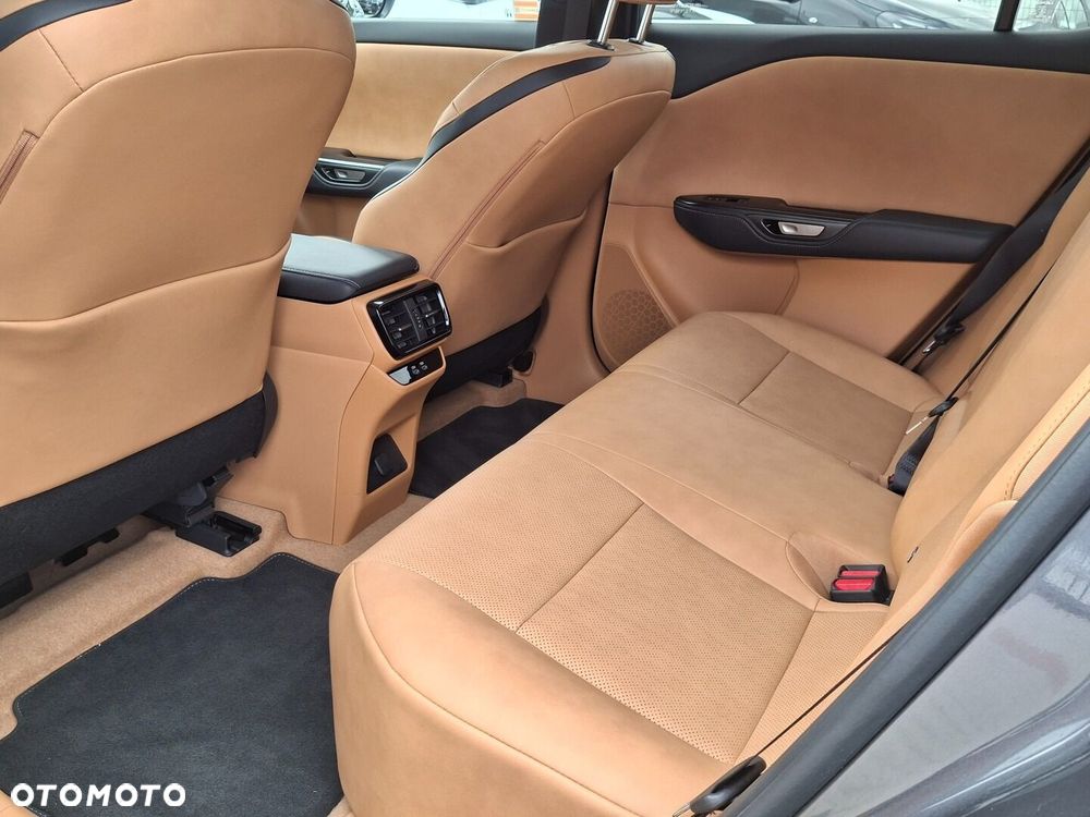 Lexus RZ 300e Prestige - 16