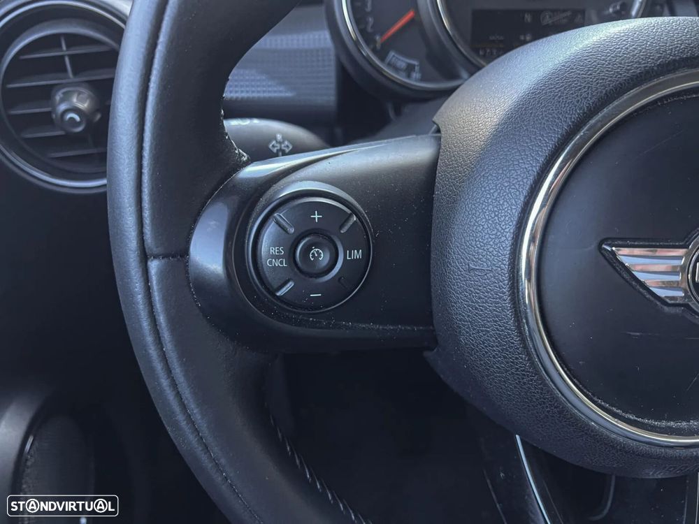 MINI 5 Portas Cooper D - 10