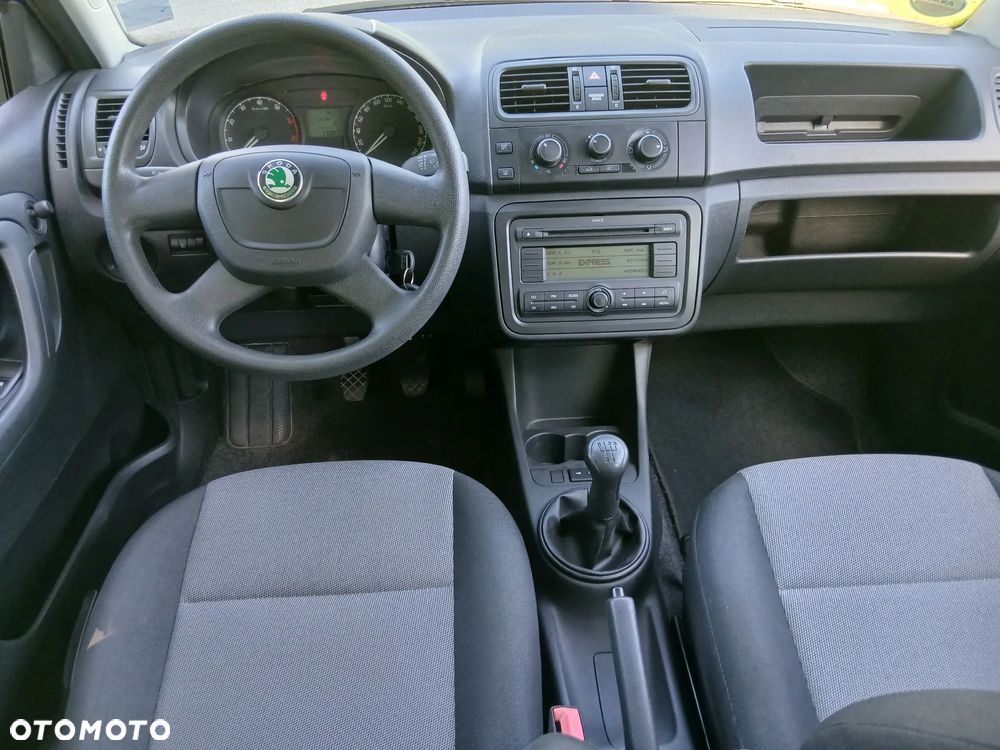 Skoda Fabia 1.4 MPI Fresh - 11