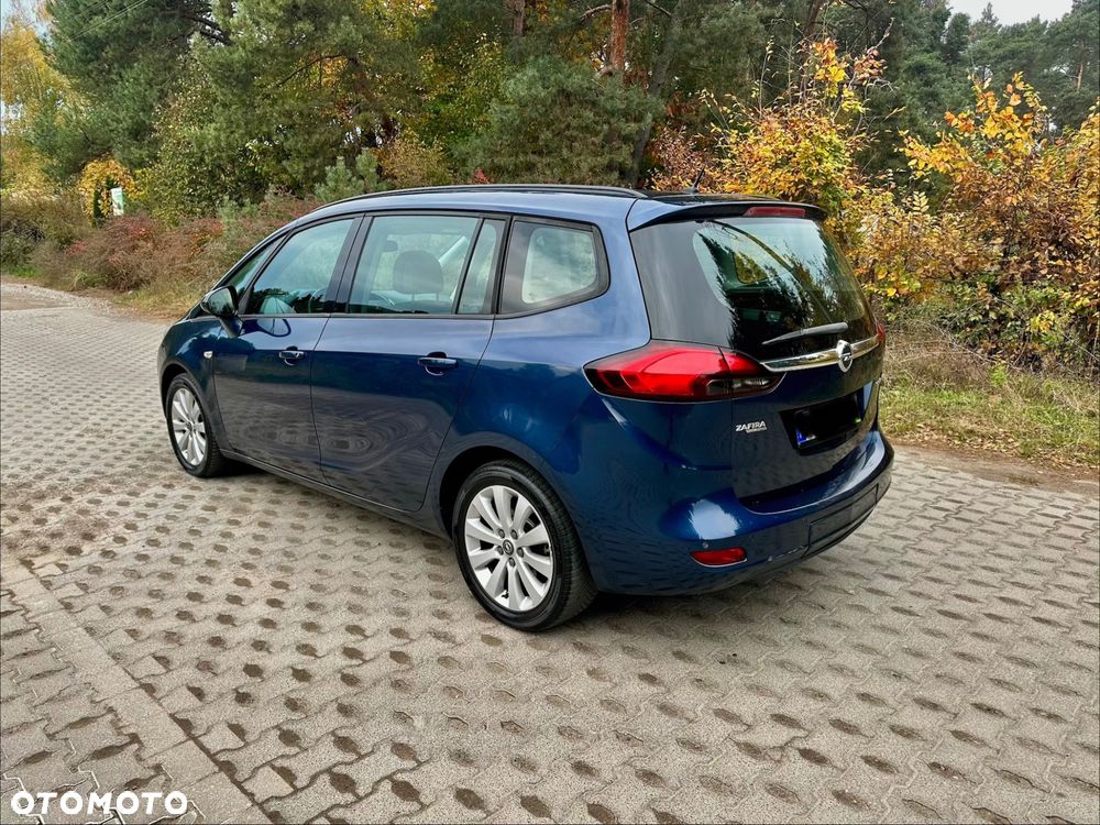 Opel Zafira 2012 photo 3