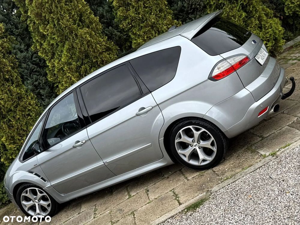 Ford S-Max - 15