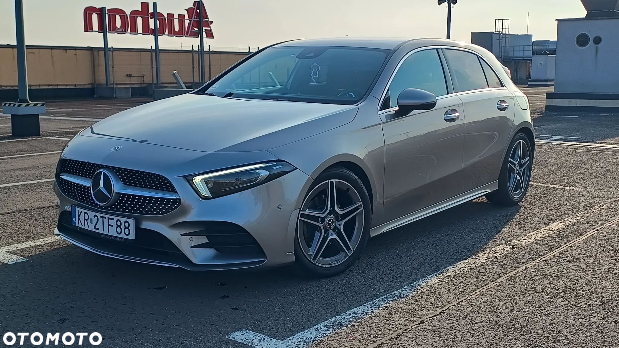 Mercedes-Benz Klasa A 200 AMG Line 7G-DCT - 1