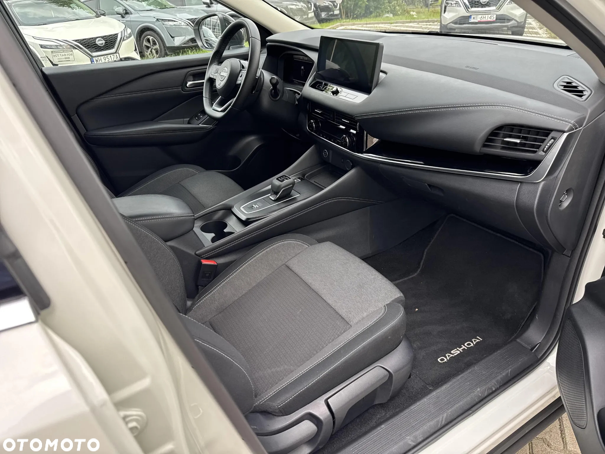 Nissan Qashqai - 14