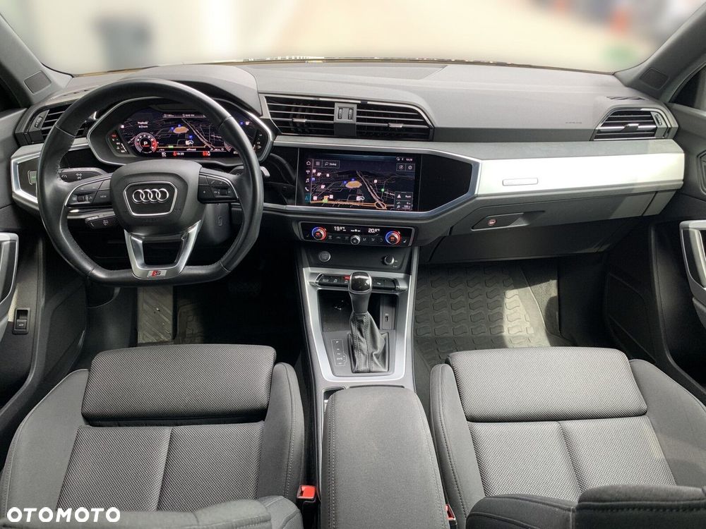 Audi Q3 - 13