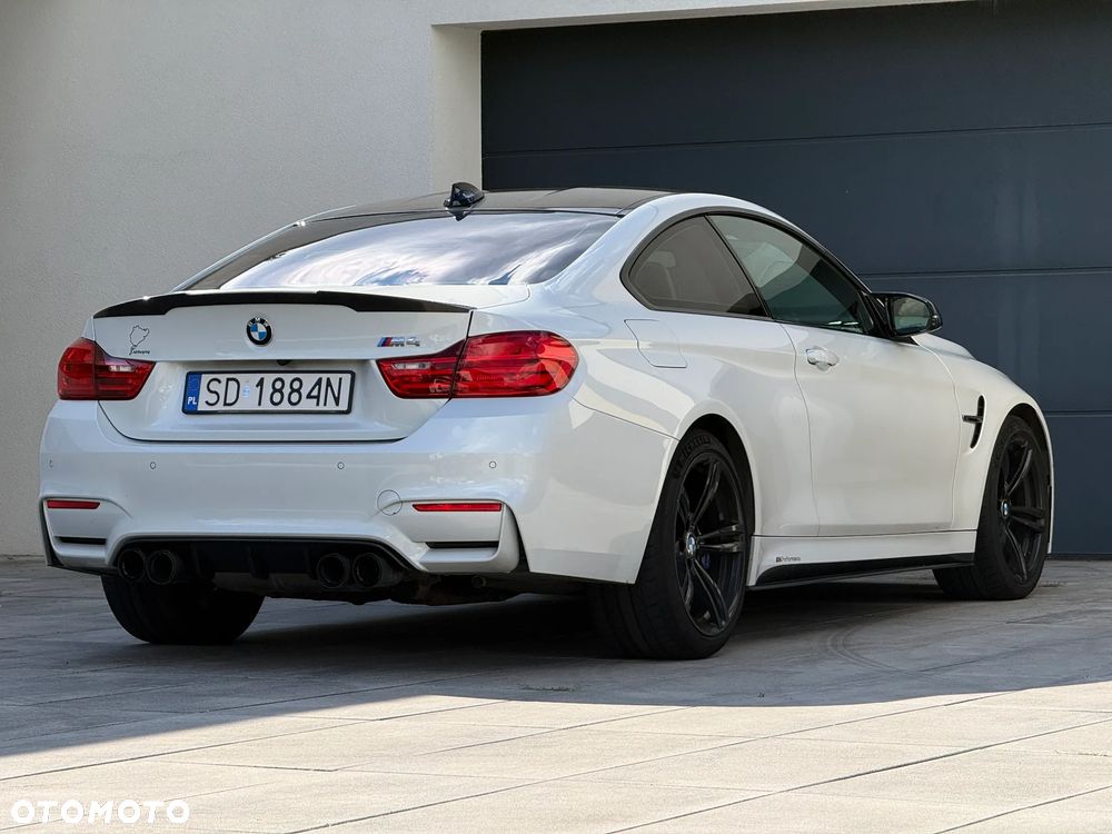 BMW M4 DKG - 5