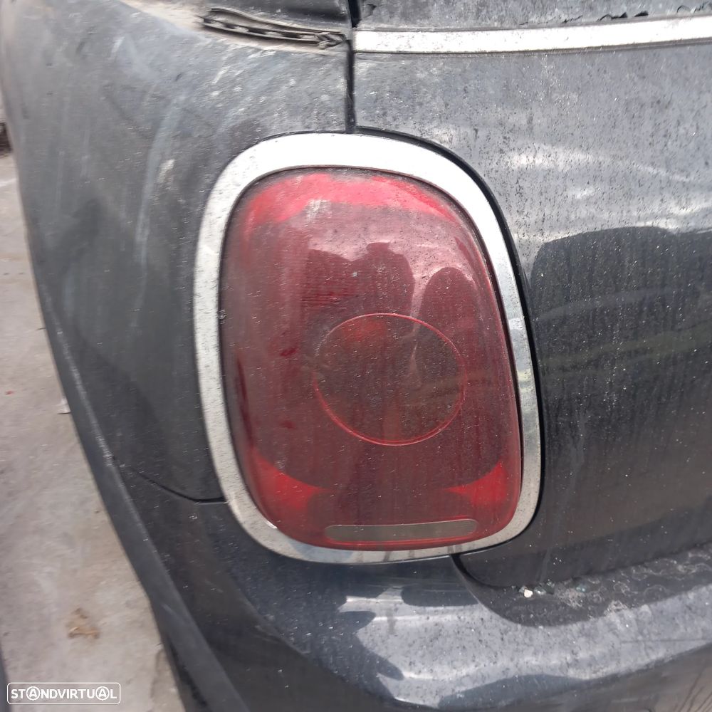 Traseira completa mini ano 2021 vidro da mala está partido - 2