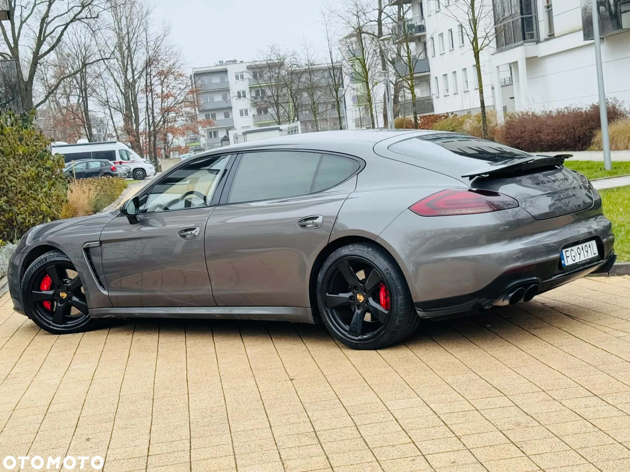 Porsche Panamera Turbo Executive - 7
