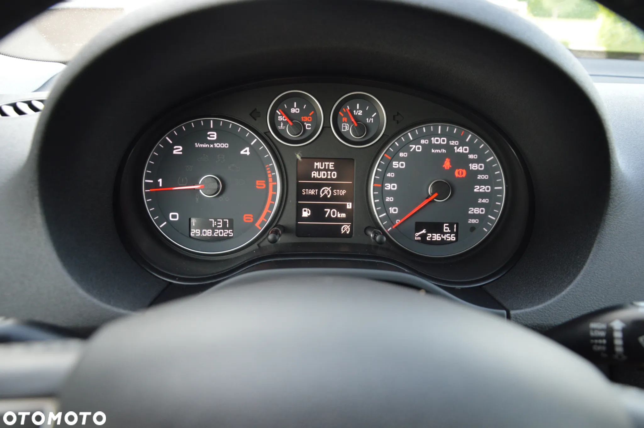 Audi A3 Sportback 1.6 TDI Attraction - 24