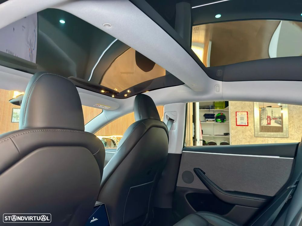 Tesla Model 3 Tração Traseira - 5