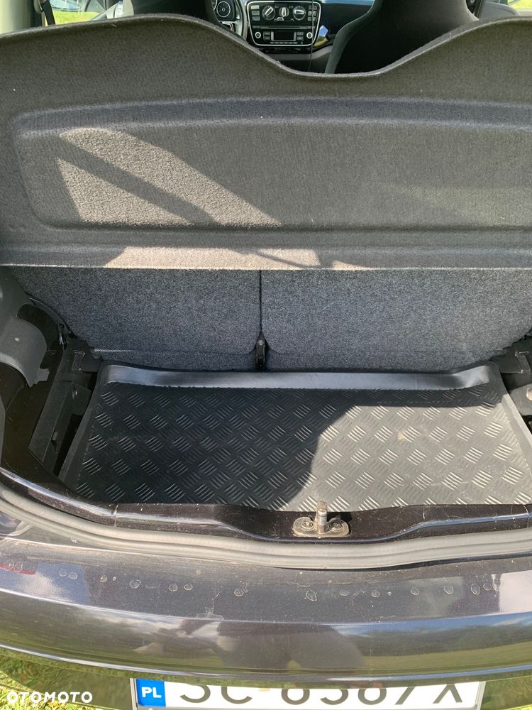 Volkswagen up! 1.0 black - 22