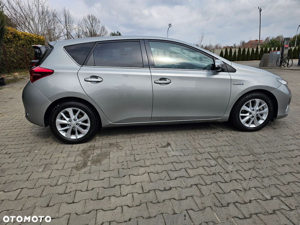 Toyota Auris 1.8 HSD Luna - 9