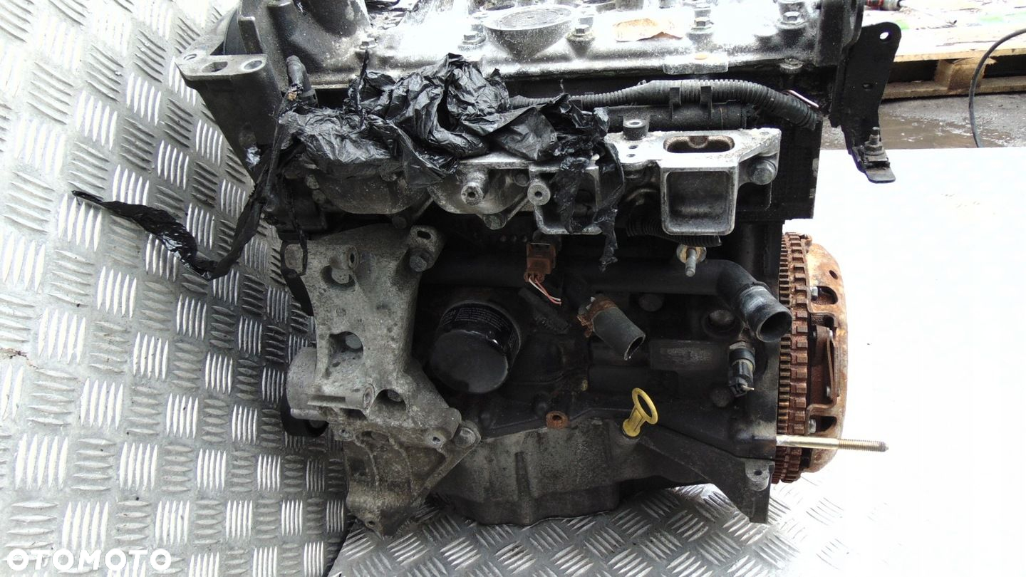 SILNIK RENAULT MEGANE II SCENIC II 1.6 BENZYNA KOD SILNIKA K4MT760 - 4