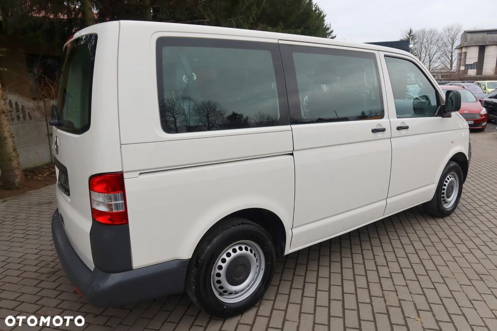 Volkswagen Transporter - 22