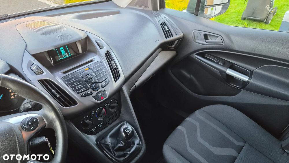 Ford Tourneo Connect 1.5TDCi Titanium - 12