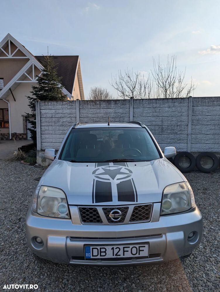 Nissan X-Trail 2.0 Sport 5u - 1