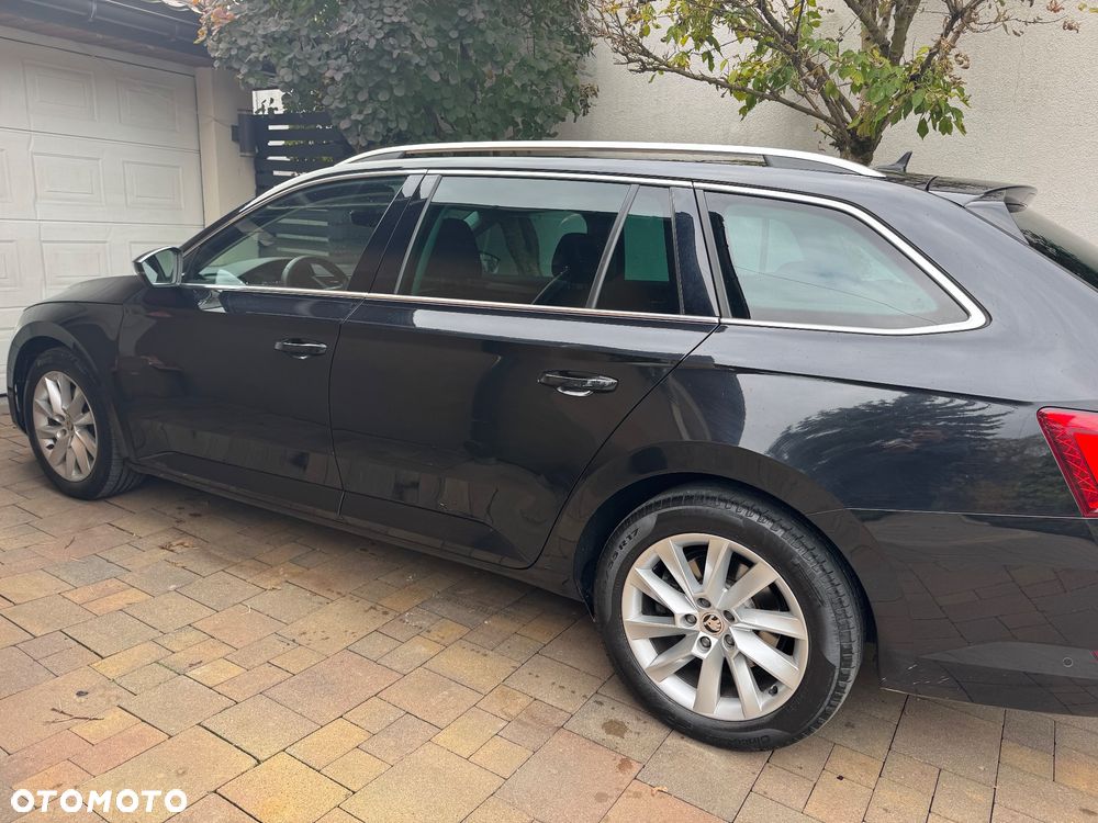 Skoda Superb 2.0 TDI SCR 4x4 Style DSG - 5