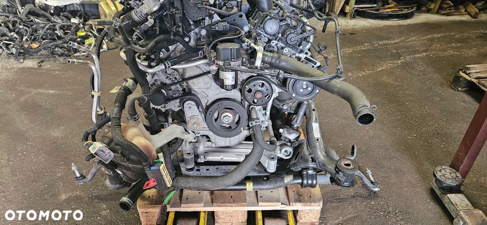 Dodge Durango III LIFT 2021- Kompletny silnik lub słupek silnika Motor 3.6 V6  Complete engine 205AG - 3