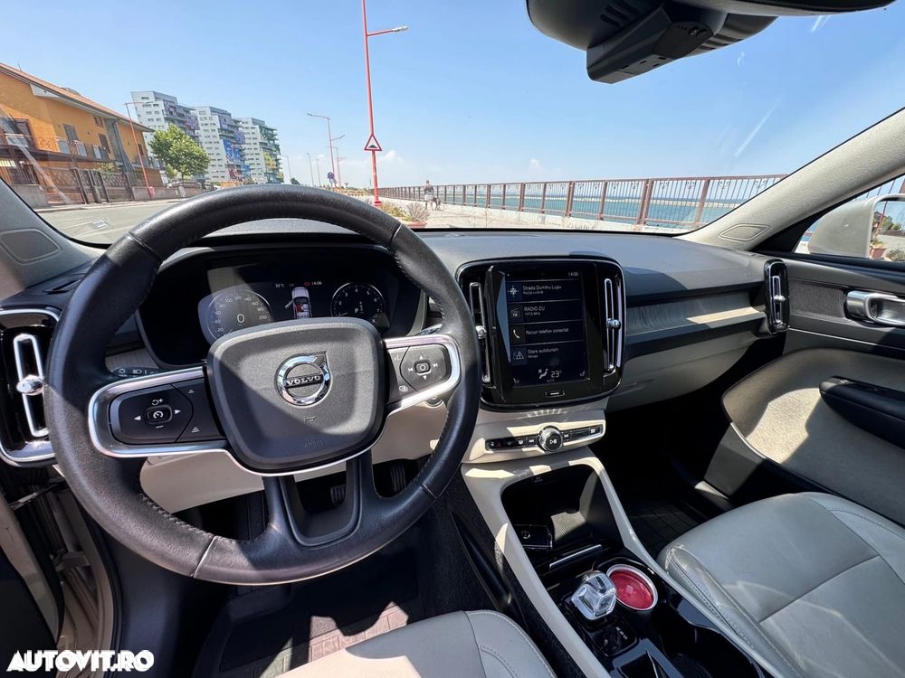 Volvo XC 40 T4 AWD Inscription - 5