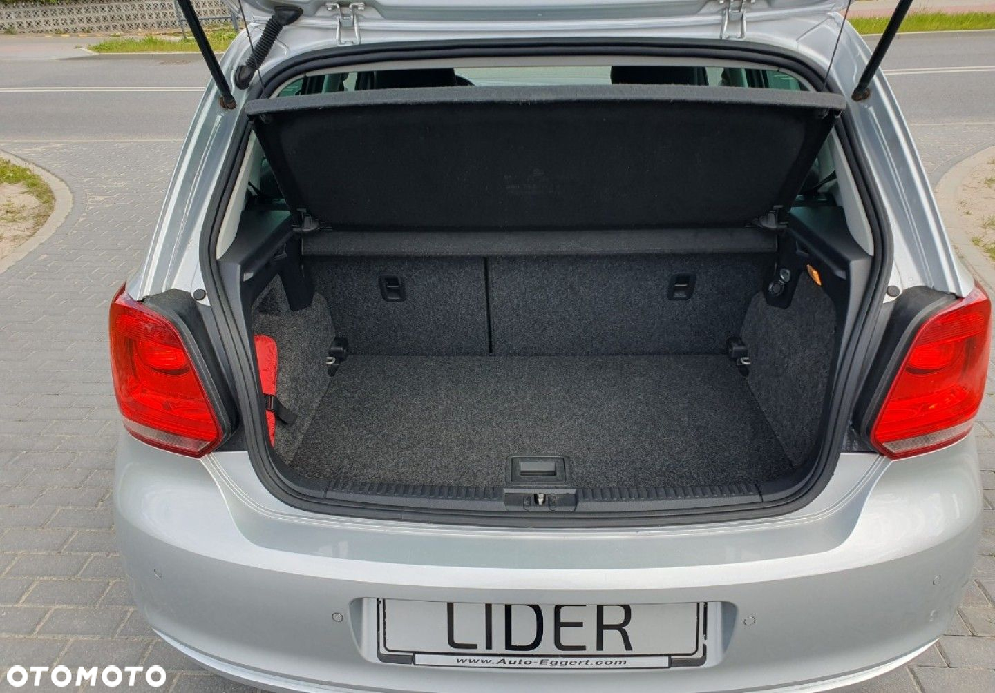 Volkswagen Polo - 12