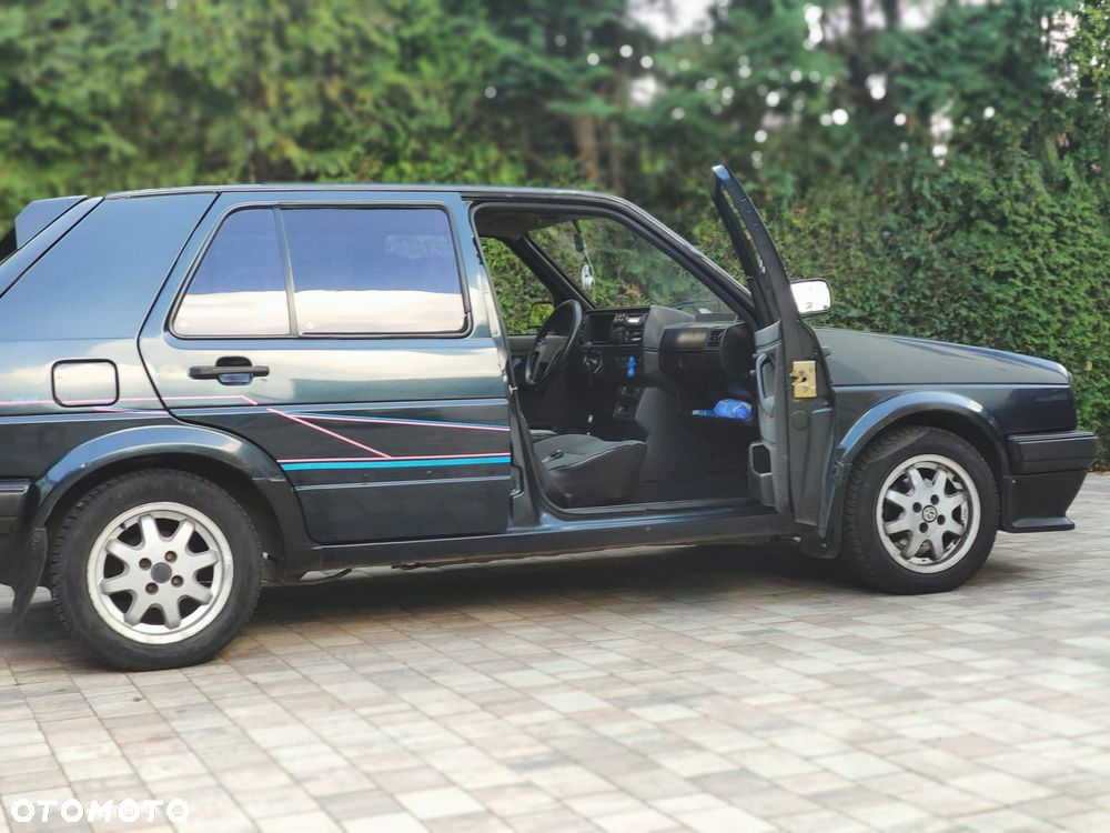 Volkswagen Golf - 3