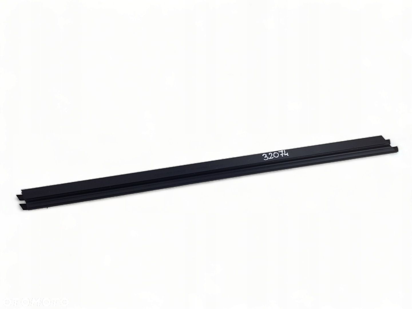 Uszczelka Drzwi Lewy Przód BMW M5 G30 F90 7336959 - 1