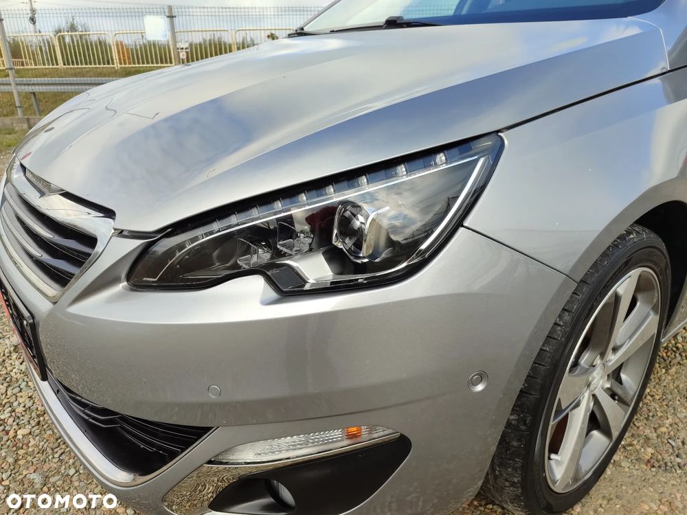 Peugeot 308 SW e-HDi 115 Stop & Start Allure - 18