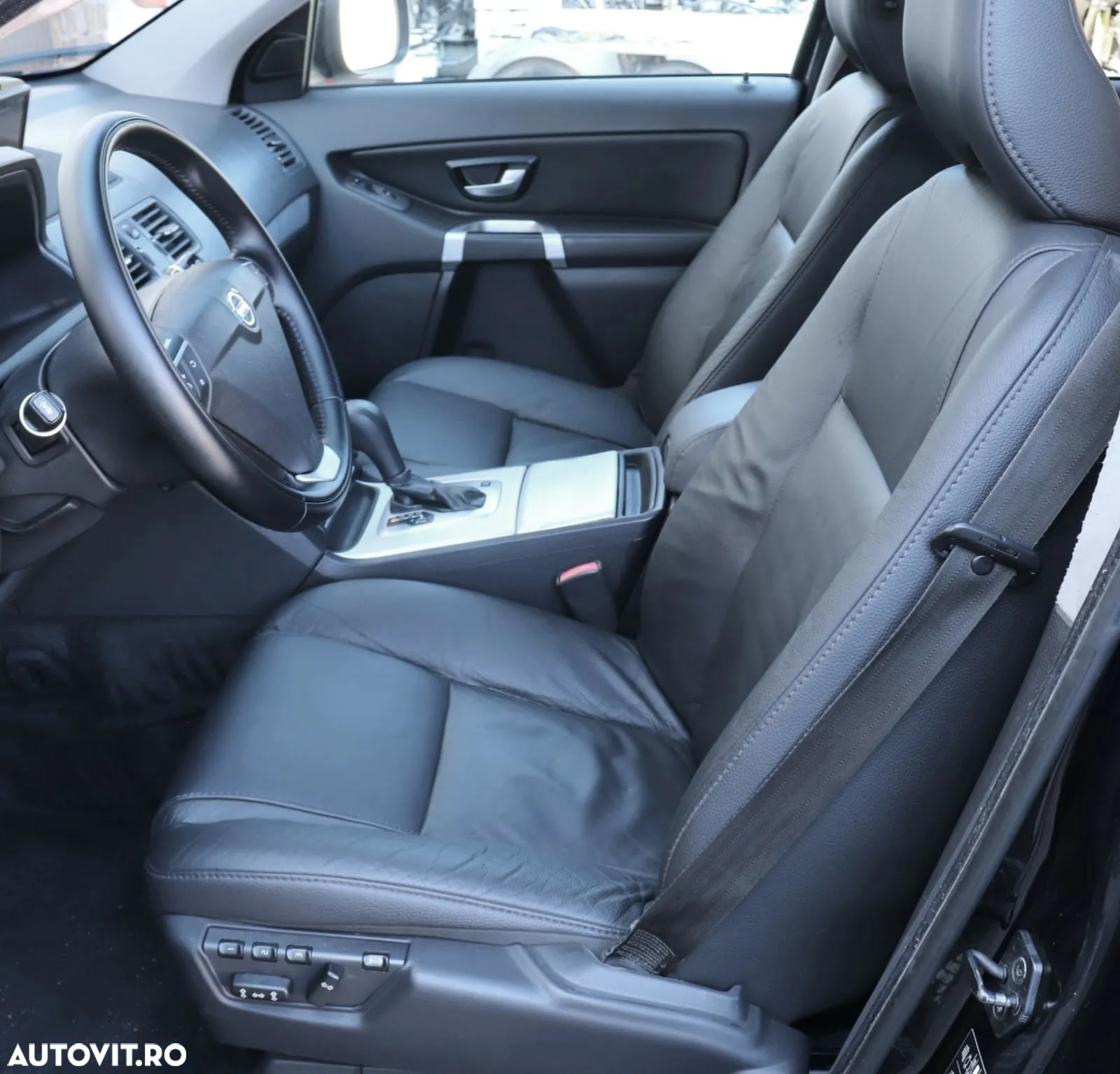 Volvo XC 90 D5 AWD Geartonic Summum - 15