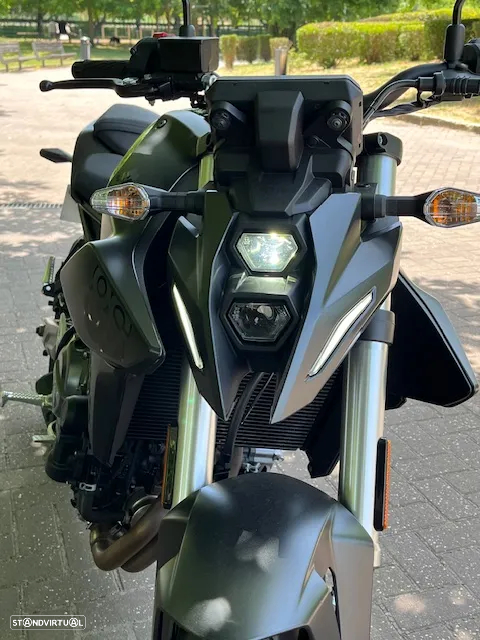 Suzuki GSX 8 S - 15