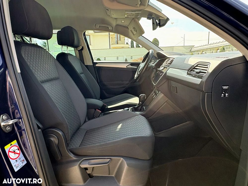Volkswagen Tiguan 2.0 TDI SCR 4MOTION DSG R-Line - 10
